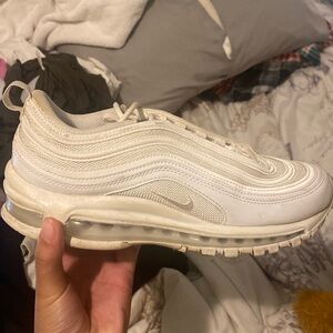 Worn Women’s Nike Air Max 97